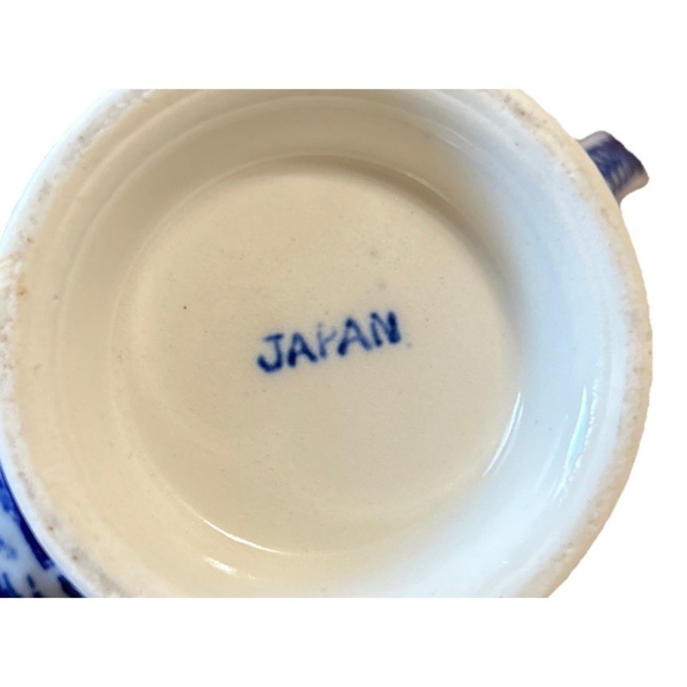 Vintage Blue Willow Tea Coffee Pot 7.5" Broken Lid Japan Blue white - Picture 9 of 9